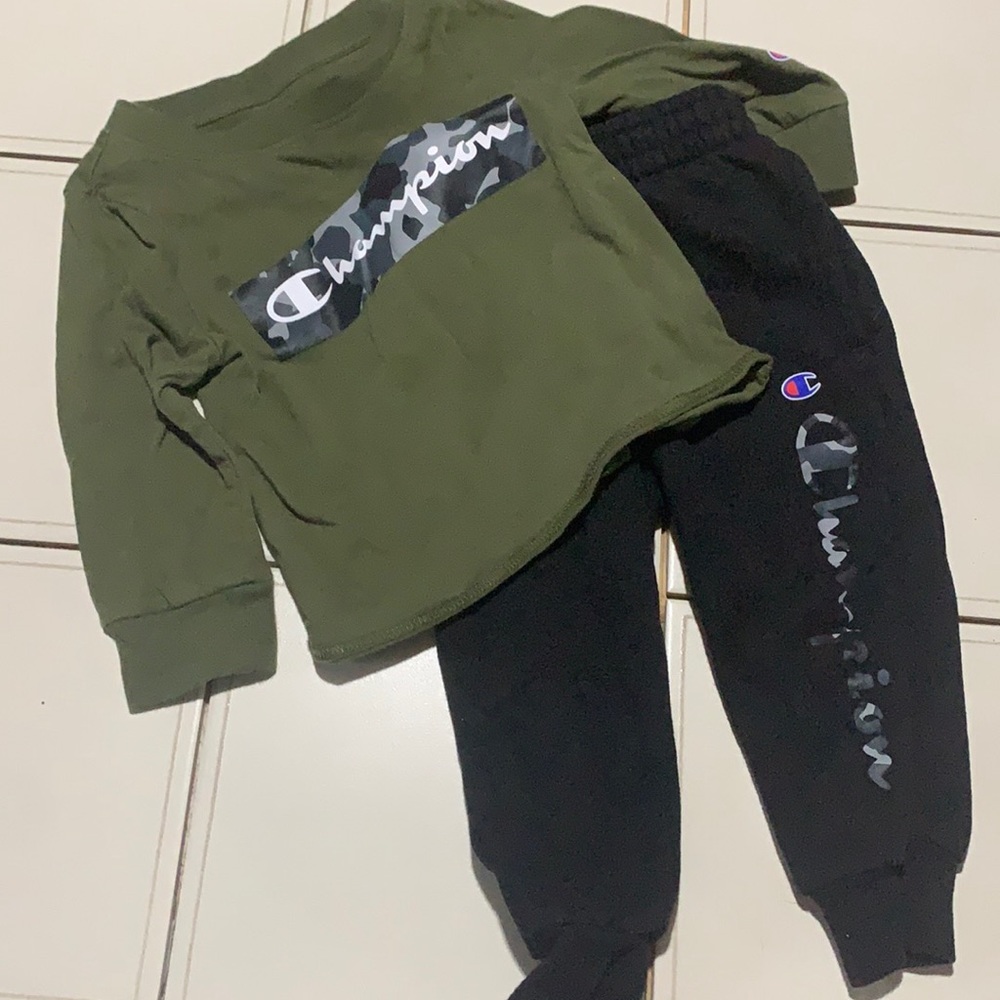 Champion matching suit